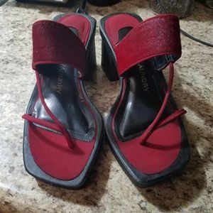 Chinese Laundry Merlot Slides
